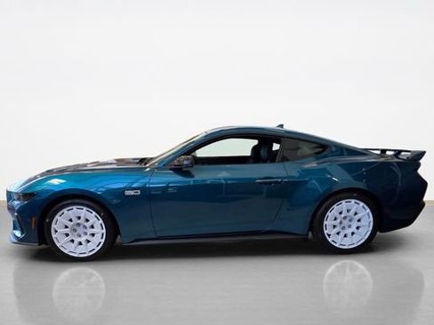 New 2026 Ford Mustang GT Premium w/ GT Performance Package RWD image 5