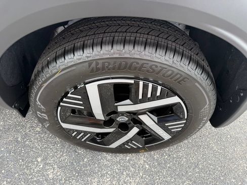 New 2026 Nissan Kicks SV w/ Cold Weather Package FWD image 6