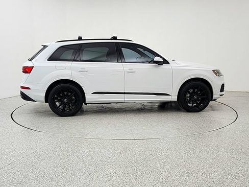 Used 2022 Audi Q7 3.0T Premium Plus AWD/4WD image 4