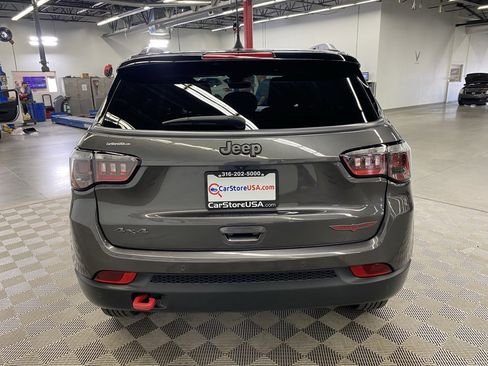 Used 2022 Jeep Compass Trailhawk w/ Trailhawk Convenience Group image 9