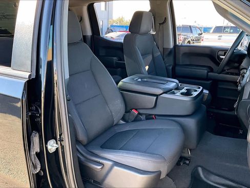 Used 2021 Chevrolet Silverado 1500 Custom Trail Boss w/ LPO, Dark Essentials Package image 8