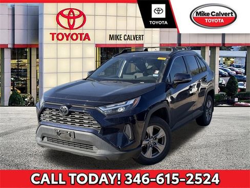 Used 2023 Toyota RAV4 XLE w/ Convenience Package image 1