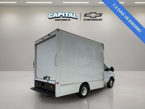 Used 2024 Ford E-350 and Econoline 350 Super Duty w/ Driver's Safety Package image 5