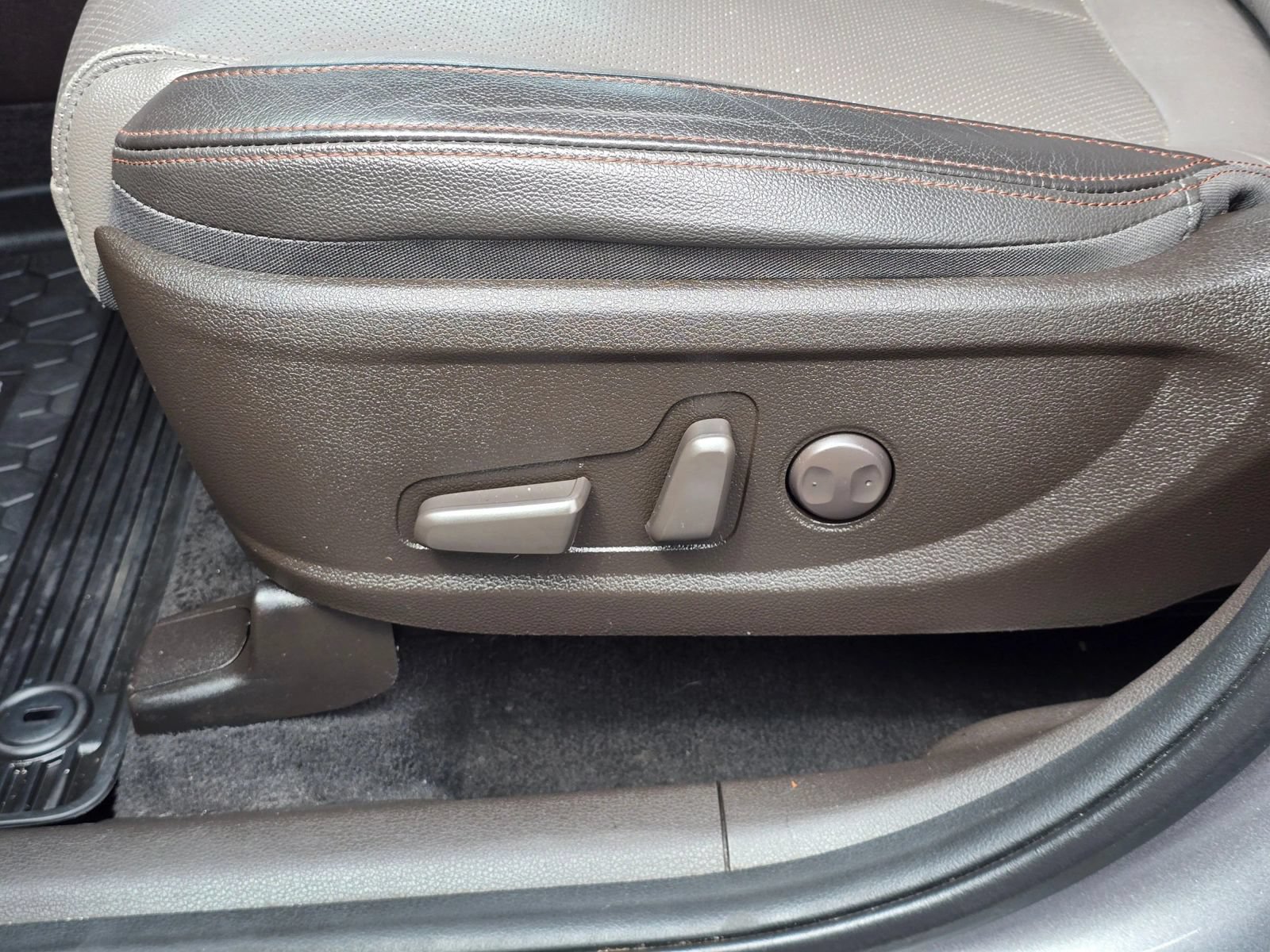 Used 2020 Hyundai Santa Fe SEL AWD/4WD image 21