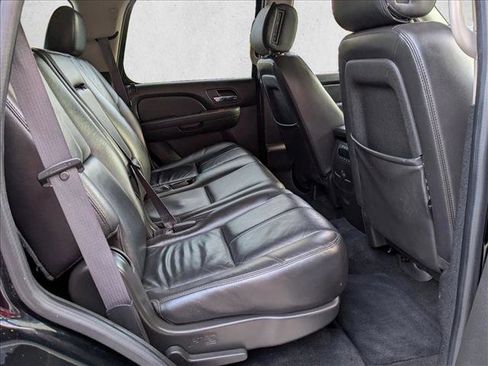 Used 2011 Chevrolet Tahoe LT image 18