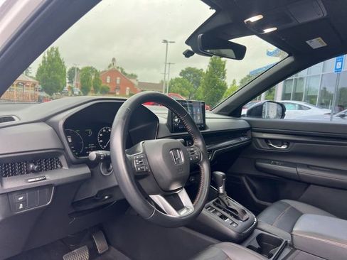 Used 2025 Honda CR-V Sport-L image 13