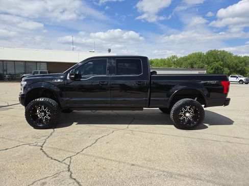 Used 2018 Ford F150 Lariat w/ Equipment Group 502A Luxury AWD/4WD image 2