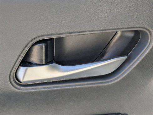 New 2026 Nissan Kicks SR image 26