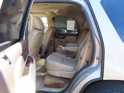 Used 2007 GMC Yukon Denali image 13