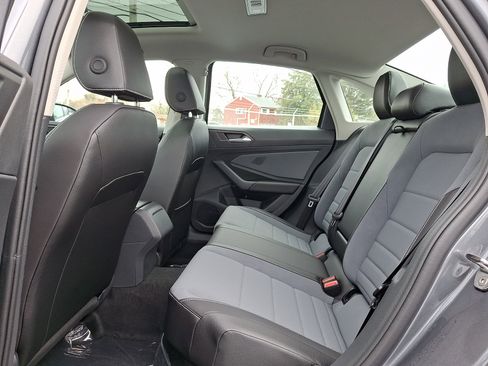 New 2026 Volkswagen Jetta SE image 6