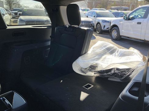 New 2025 Lincoln Aviator Black Label image 17