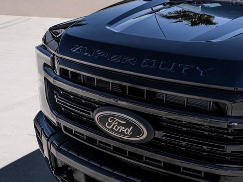 Used 2022 Ford F250 Lariat w/ Tremor Off-Road Package AWD/4WD image 9