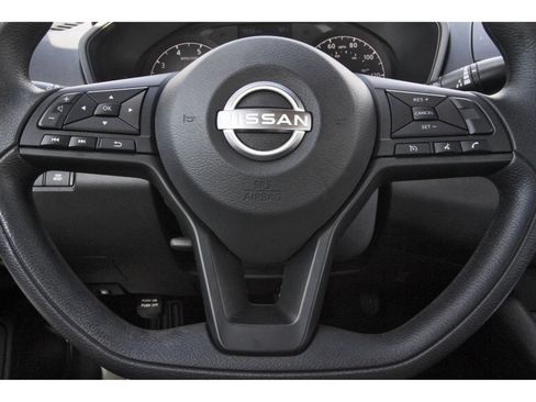 Certified 2025 Nissan Altima 2.5 S FWD image 18
