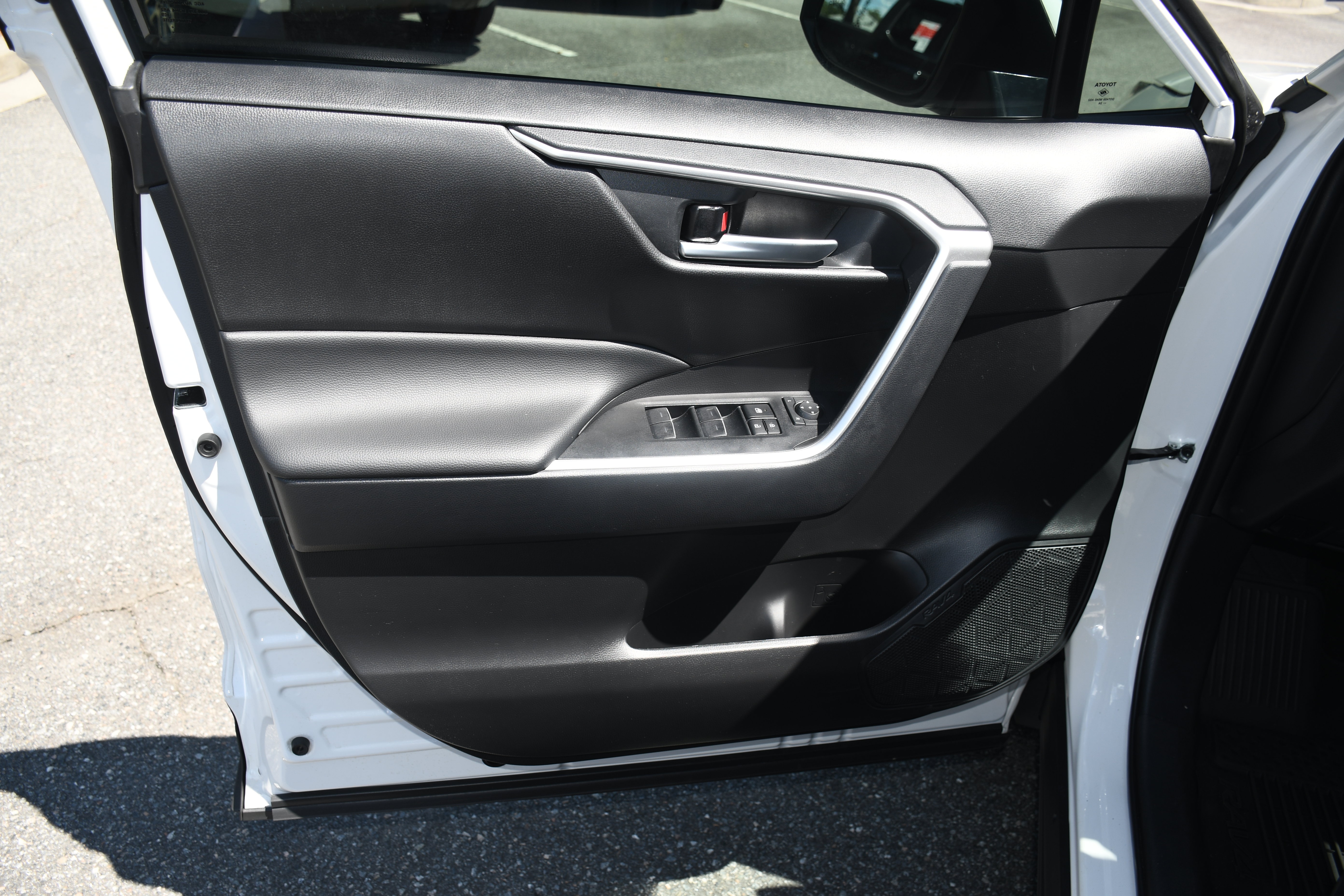 Certified 2024 Toyota RAV4 XLE Premium FWD image 10