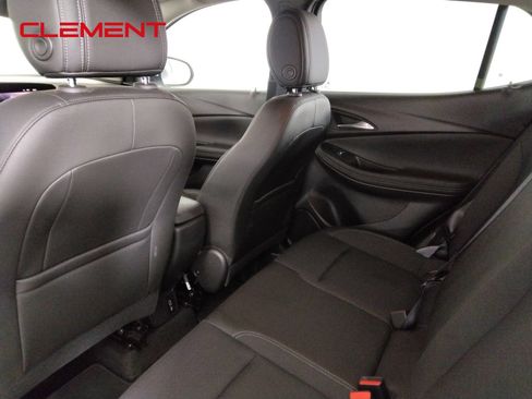 Used 2024 Buick Encore GX Preferred FWD image 28