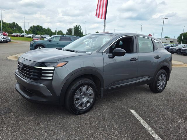 Used 2026 Nissan Kicks S FWD image 3