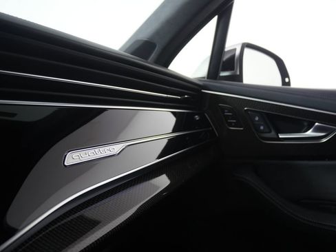 Used 2023 Audi SQ7 Prestige AWD/4WD image 27