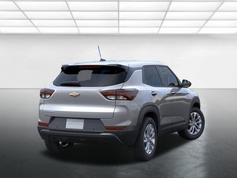 New 2026 Chevrolet TrailBlazer LS w/ LS Convenience Package FWD image 5