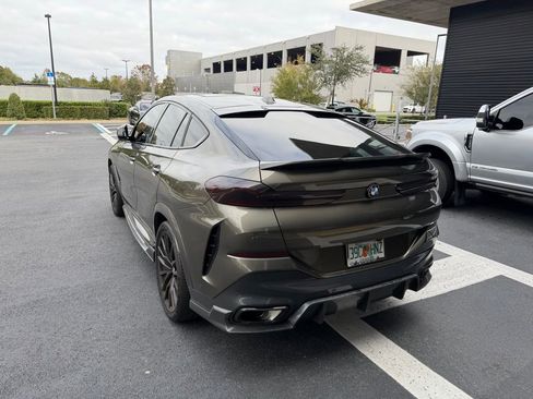 Used 2024 BMW X6 xDrive40i w/ Premium Package image 8