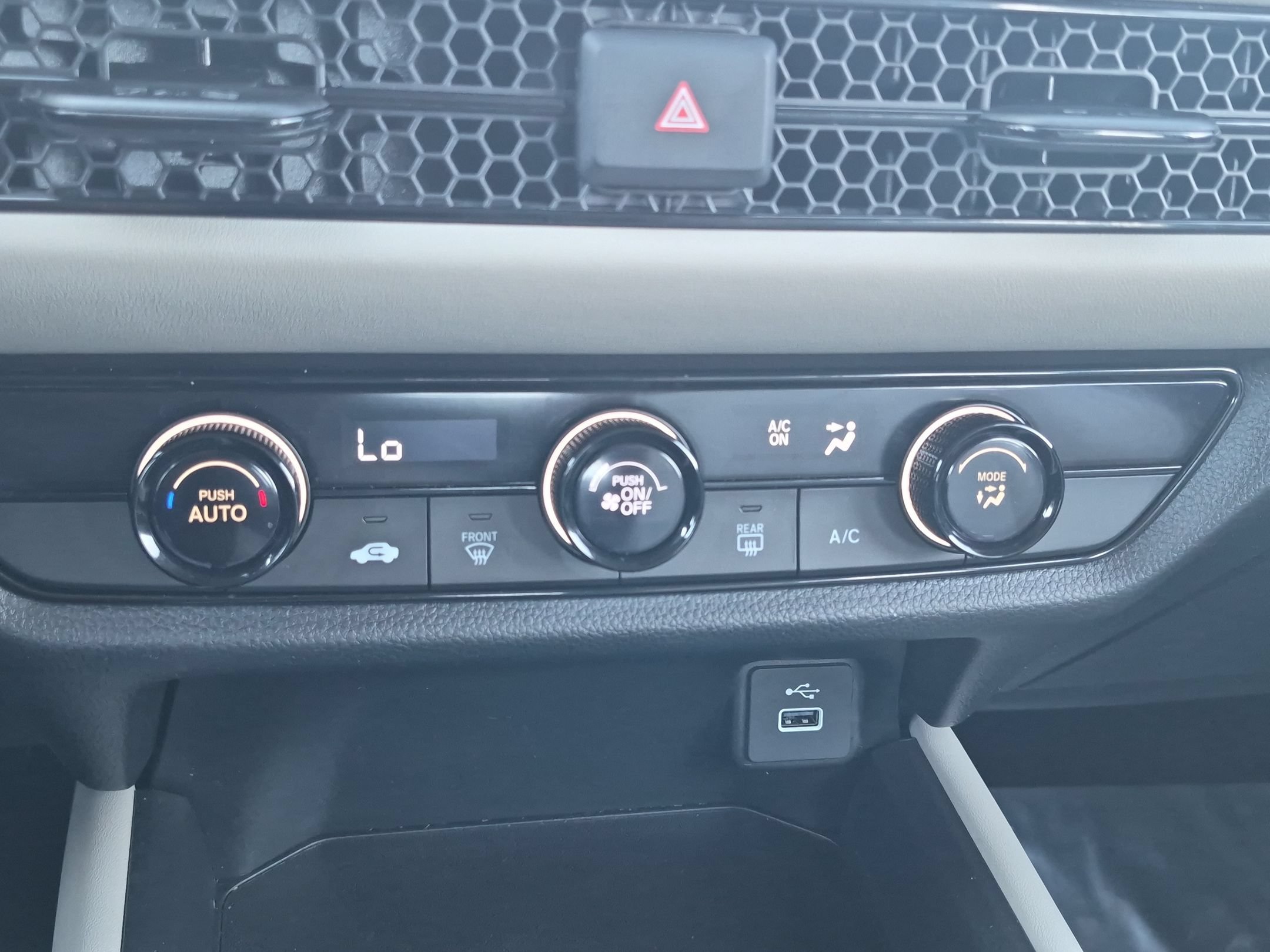 Used 2024 Honda HR-V LX image 21