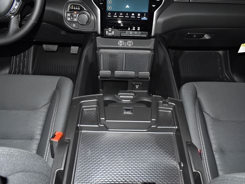 New 2026 RAM 1500 Big Horn AWD/4WD image 21