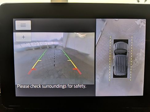 Used 2023 Ford Explorer XLT w/ Equipment Group 202A image 17