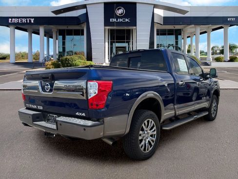 Used 2019 Nissan Titan Platinum Reserve w/ Platinum Utility Package AWD/4WD image 2