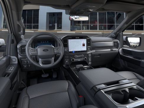 Used 2025 Ford F150 Lariat w/ Equipment Group 501A Mid image 17