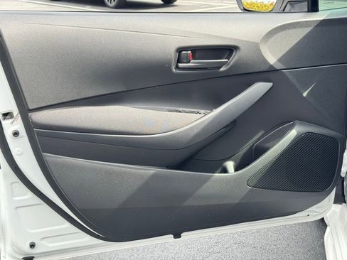 Used 2023 Toyota Corolla LE image 24