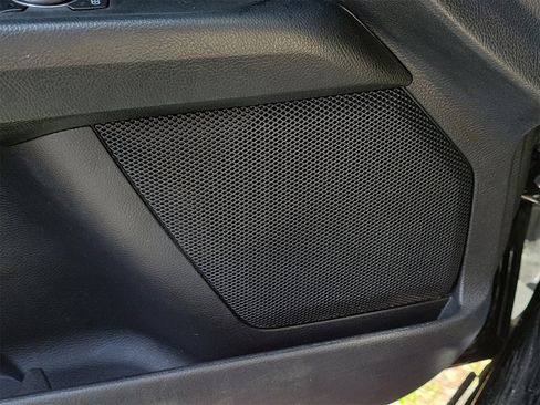 Used 2018 Ford Fusion SE w/ Fusion SE Technology Package image 31