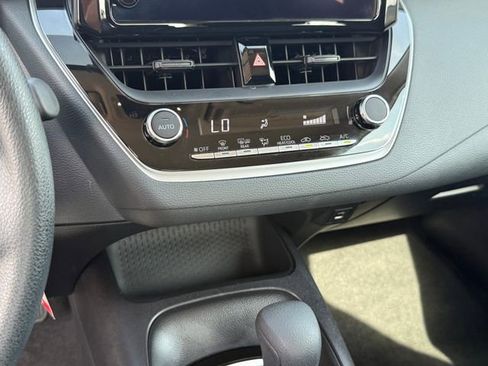 Used 2026 Toyota Corolla LE image 20