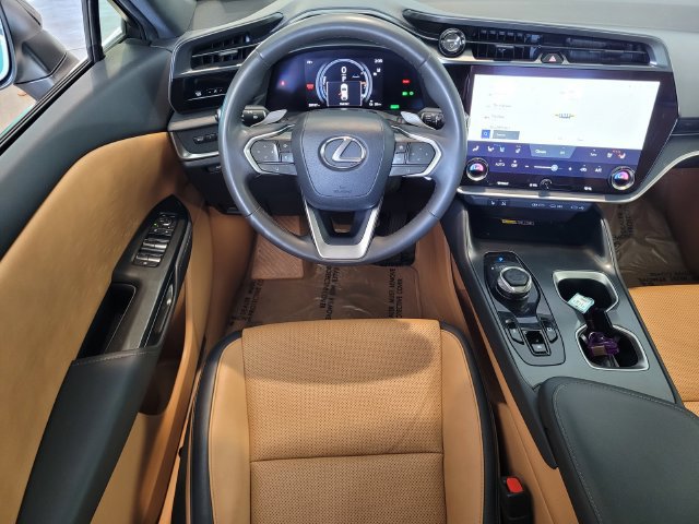 Used 2023 Lexus RZ 450e Premium w/ Technology Package AWD/4WD image 16