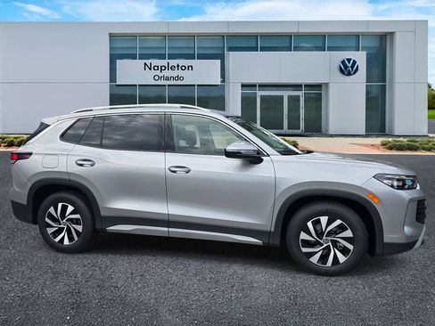 New 2026 Volkswagen Tiguan S FWD image 4