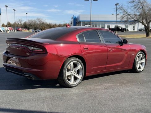 Used 2018 Dodge Charger R/T image 7