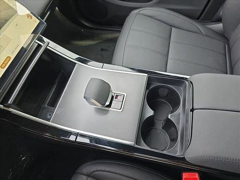New 2026 Land Rover Range Rover Evoque S AWD/4WD image 23