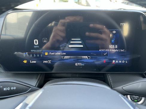 Used 2025 Chevrolet Equinox LT image 12