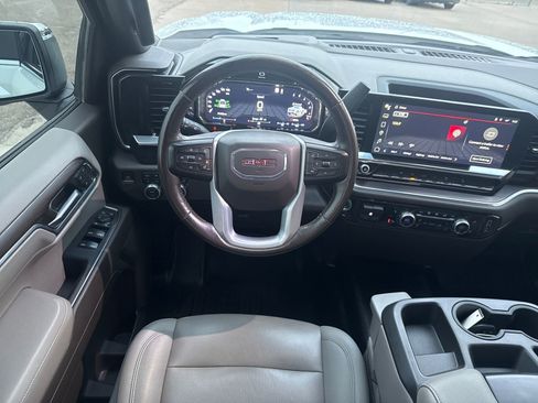 Used 2022 GMC Sierra 1500 SLT w/ X31 Off-Road Package image 21