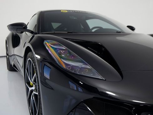 Used 2025 Lotus Emira image 36