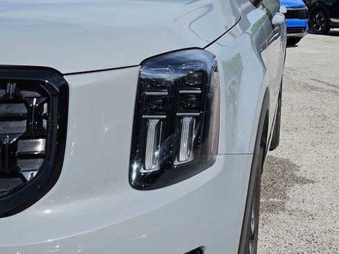 Used 2025 Kia Telluride EX X-Line AWD/4WD image 10