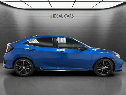 Used 2020 Honda Civic Sport Touring image 4