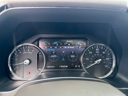 Used 2021 Ford Expedition Limited AWD/4WD image 13