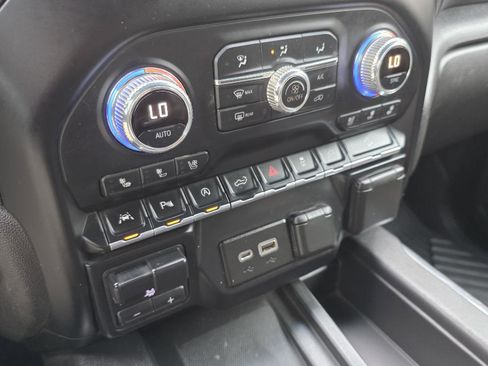 Used 2020 GMC Sierra 1500 AT4 w/ AT4 Premium Package AWD/4WD image 21