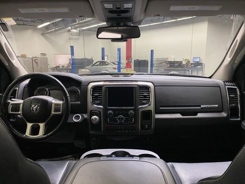 Used 2018 RAM 1500 Laramie image 17