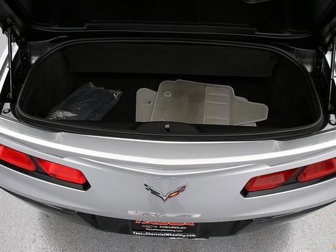 Used 2019 Chevrolet Corvette Stingray w/ 2LT Preferred Equipment Group image 26