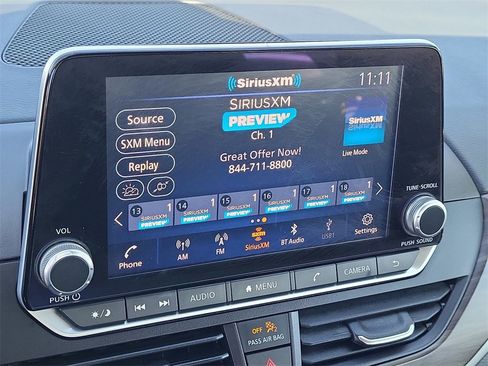 Used 2024 Nissan Altima 2.5 SV image 23