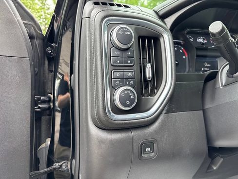 Used 2020 GMC Sierra 1500 Elevation w/ Elevation Value Package AWD/4WD image 18