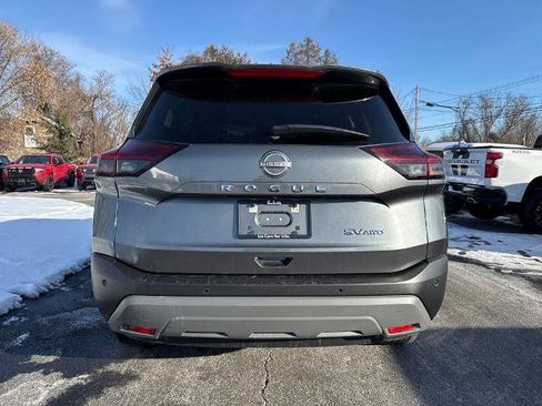 Certified 2023 Nissan Rogue SV image 8
