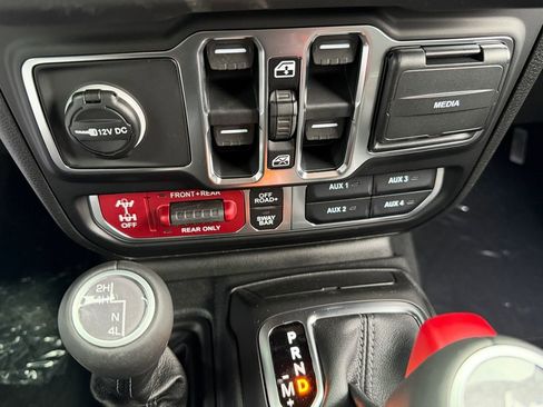 New 2026 Jeep Wrangler Rubicon image 19