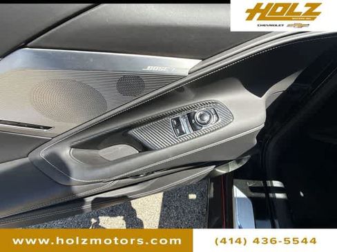 Used 2022 Chevrolet Corvette Stingray Premium Cpe w/ Z51 Performance Package RWD image 23