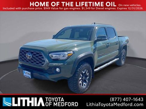 Certified 2021 Toyota Tacoma TRD Off-Road w/ TRD Premium Off Road Package AWD/4WD image 1